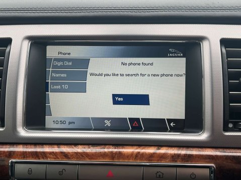 Jaguar XF 3.0 XF Premium Luxury V6 Automatic 4dr - NATIONAL DELIVERY* 58