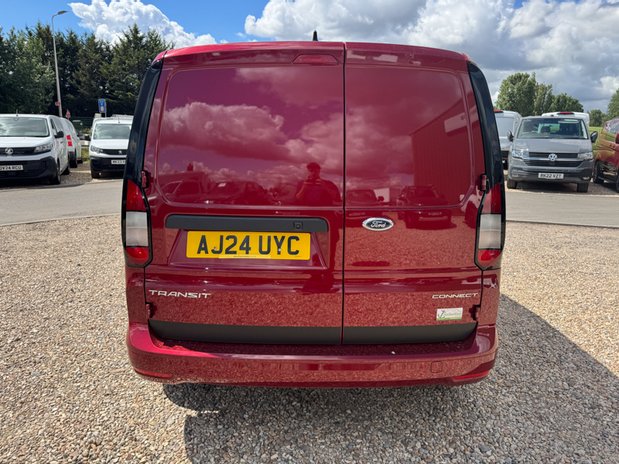 Ford Transit Connect SWB L1H1 [SOLD SM] Low Roof Limited Air Con Alloys Cam Nav EURO 6 7