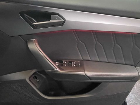 Cupra Formentor 1.4 Formentor V1 PHEV Semi-Auto 5dr 9