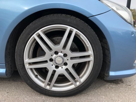 Mercedes-Benz E Class E250 CDI BLUEEFFICIENCY SPORT automatic convertible 26