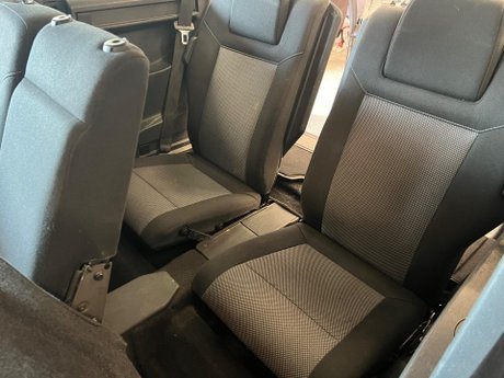 Vauxhall Zafira 1.6 16V Exclusiv Euro 5 5dr 10