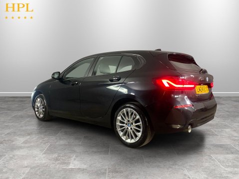 BMW 1 Series 1.5 118i SE (LCP) Hatchback 5dr Petrol DCT Euro 6 (s/s) (136 ps) Heated Sea 5