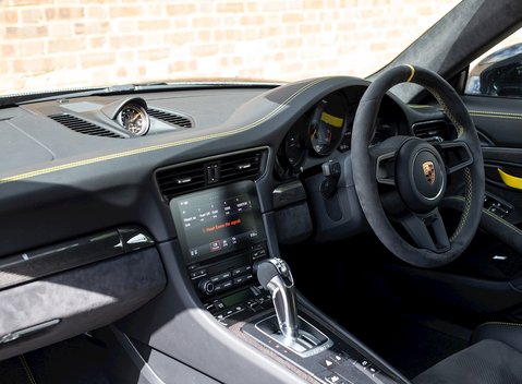 Porsche 911 (991.2) GT3 RS Weissach 15