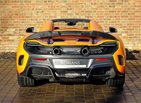 McLaren 675 LT Spider 8