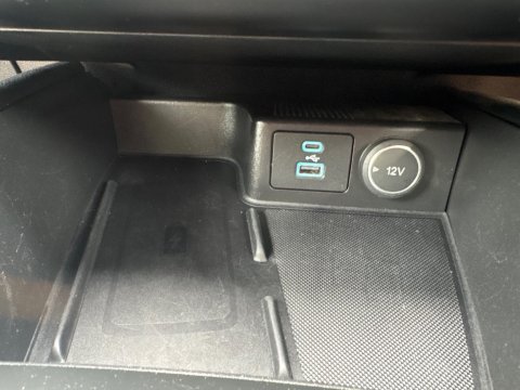 Ford Kuga ST-LINE FIRST EDITION 27