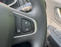 Renault Clio 0.9 TCe Iconic Hatchback 5dr Petrol Manual Euro 6 (s/s) (90 ps) 14