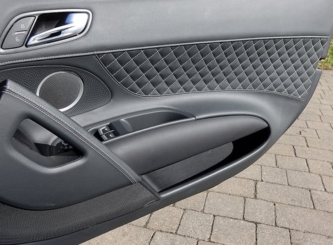 Audi R8 V10 Spyder 10