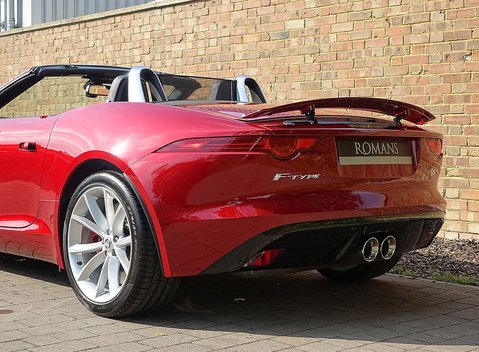 Jaguar F-Type V6 S Convertible 12