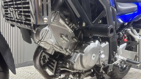 Suzuki SV650 N 2005 ONLY 25K MOT NAKED PERFECT A2 BIKE 650CC 38