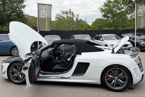 Audi R8 GT QUATTRO V10 SPYDER - 1 OF 33 - BUCKET SEATS -CERAMIC BRAKES 21