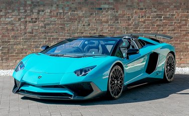 Lamborghini Aventador SV LP750-4 Roadster 6