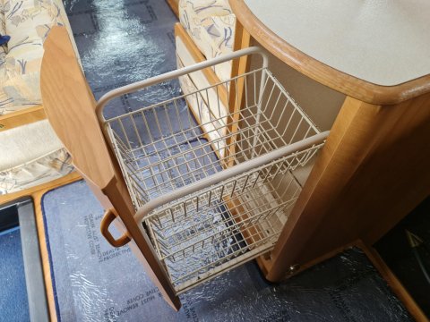 Auto-Trail Mohican Motor Home 41