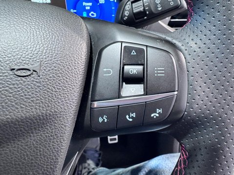 Ford Kuga 2.5 Duratec 14.4kWh ST-Line X Edition CVT Euro 6 (s/s) 5dr 28