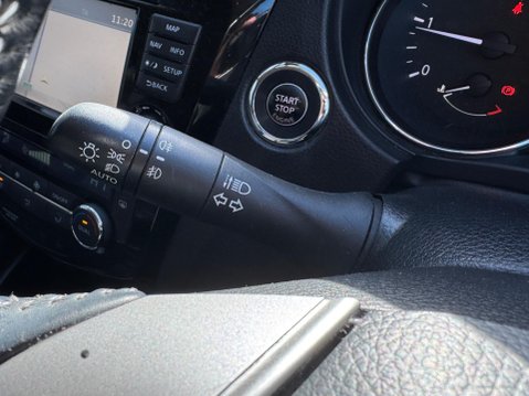 Nissan Qashqai 1.5 dCi n-tec 2WD Euro 5 (s/s) 5dr 19