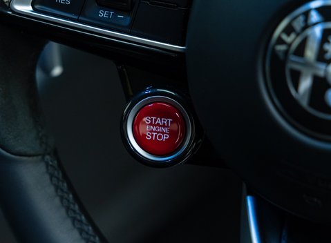 Alfa Romeo Giulia GTAm 14