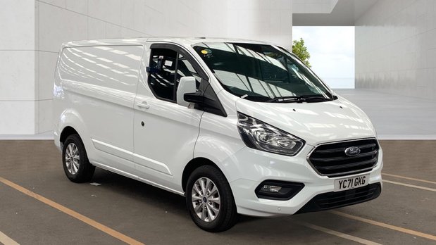 Ford Transit Custom SWB L1H1 Low Roof Professional 300 Alloys EURO 6 NO VAT 2