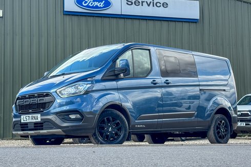 Ford Transit Custom Crew Cab LWB L2H1 Low Roof Trail 320 Air Con Alloys Sensors Tow Bar EURO 6 