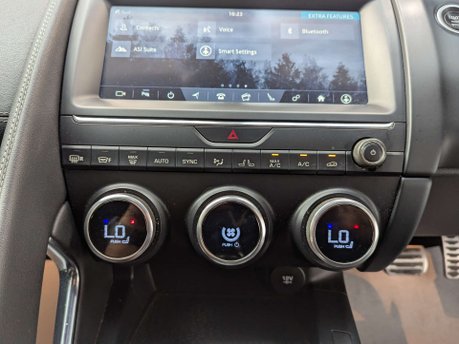 Jaguar E-Pace 2.0 E-PACE R-Dynamic S AWD AUTO 4WD 5dr 69