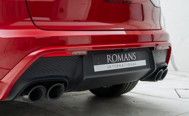 Porsche Macan GTS 37