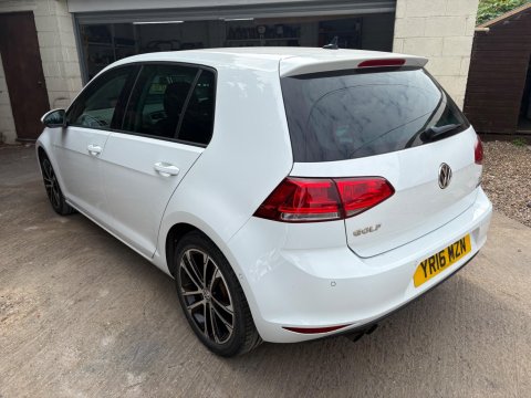 Volkswagen Golf MATCH EDITION TSI BMT 11