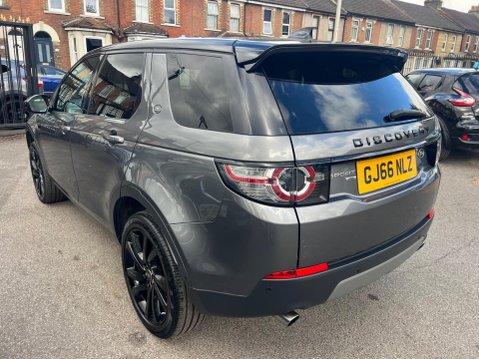Land Rover Discovery Sport 2.0 TD4 HSE Black Auto 4WD Euro 6 (s/s) 5dr 4