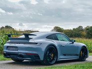 Porsche 911 CARRERA GTS PDK 4