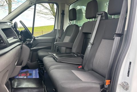 Ford Transit 350 Srw L4 130 ps Luton with Tail Lift 3