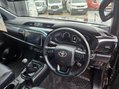 Toyota Hilux INVINCIBLE X 4WD D-4D DCB 8