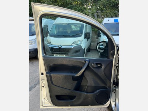 Mercedes-Benz Citan 1.5 109 CDI BlueEfficiency Crew Van Double Cab 6dr Diesel Manual L3 Euro 5 34
