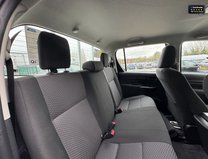 Toyota Hilux Active | 2.4 LT | AC | Sensors | Double Cab | 14