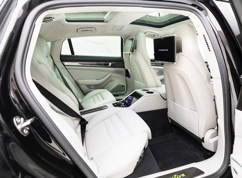 Porsche Panamera Turbo S E-Hybrid Executive 13