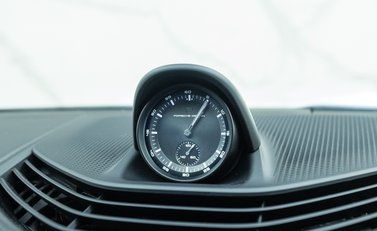 Porsche Taycan Turbo S Sport Turismo 21