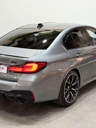 BMW M5 4.4i V8 Competition Saloon 4dr Petrol Steptronic xDrive Euro 6 (s/s) (625 p 2