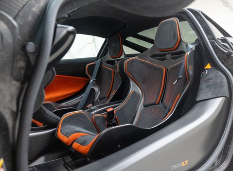 McLaren 765LT 19