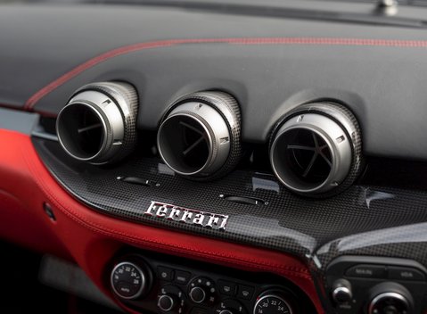 Ferrari F12 Berlinetta 17