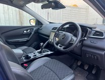Renault Kadjar 1.3 TCe Iconic SUV 5dr Petrol Manual Euro 6 (s/s) (140 ps) 17