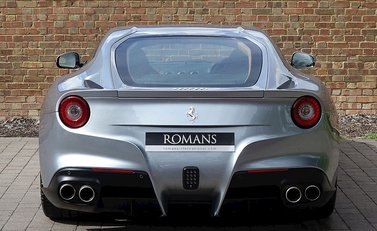 Ferrari F12 Berlinetta 10