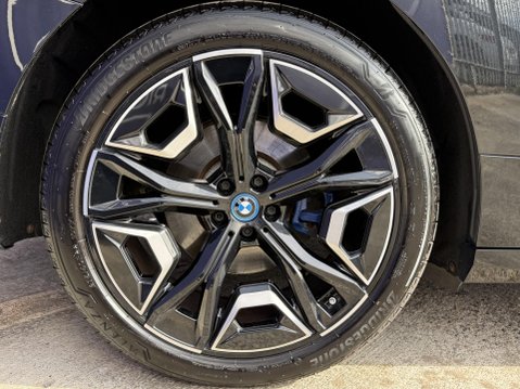 BMW Ix 50 111.5kWh M Sport Edition SUV 5dr Electric Auto xDrive (523 ps) 15