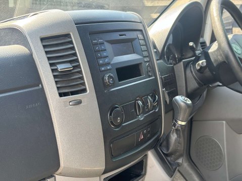 Mercedes-Benz Sprinter 3.0 Sprinter 519 CDi 23