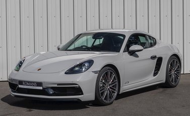 Porsche 718 Cayman GTS 6