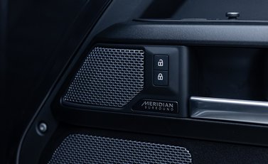 Land Rover Defender 110 V8 CARPATHIAN EDITION 29