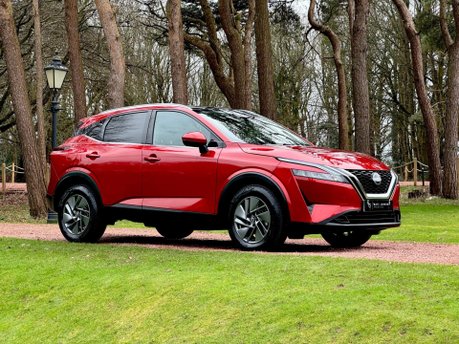 Nissan Qashqai DIG-T ACENTA PREMIUM DCT MHEV 9