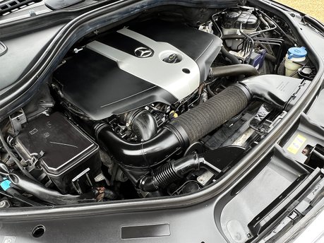 Mercedes-Benz GLE GLE 250 D 4MATIC AMG LINE 79