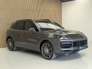 Porsche Cayenne 4.0 Cayenne T S E-Hybrid Auto 4WD 5dr 4
