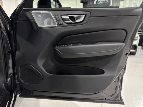 Volvo XC60 B5 ULTIMATE AWD MHEV 42