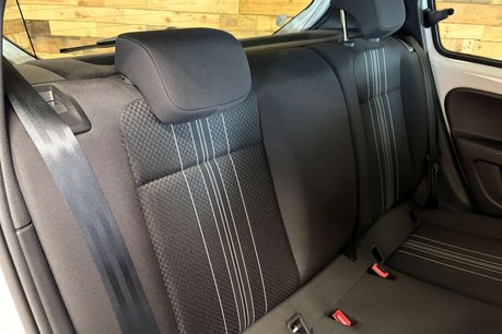 SEAT Mii 36.8kWh Hatchback 5dr Electric Auto (83 ps) 43