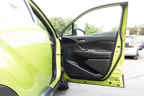 Toyota C-HR LIME EDITION 14