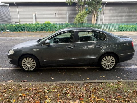 Volkswagen Passat 2.0 TDI Highline Plus Saloon 4dr Diesel Manual Euro 5 (110 ps) 3