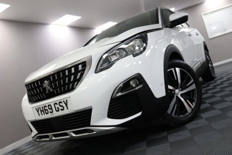 Peugeot 3008 PURETECH S/S ALLURE 32