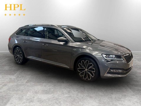Skoda Superb 2.0 TDI Laurin & Klement Estate 5dr Diesel DSG Euro 6 (s/s) (200 ps) Air Co 1